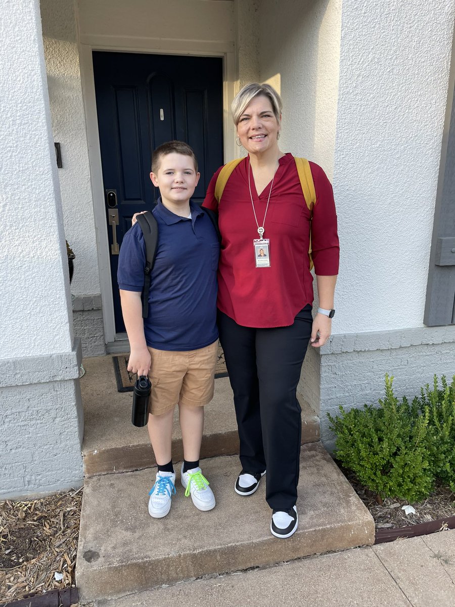 Mel Strom tweet media