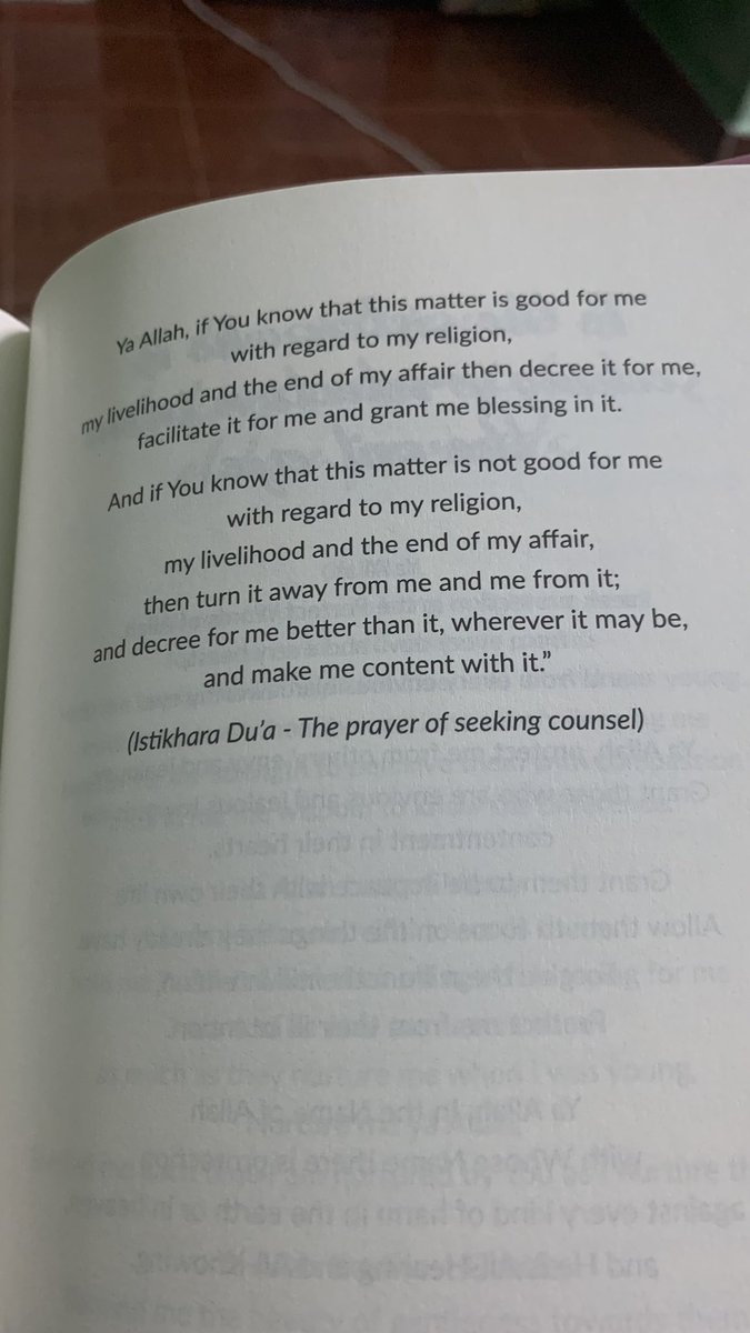 weezahsani's tweet photo. Feel like sharing tonight’s reading ✨ https://t.co/qWowicKjFP