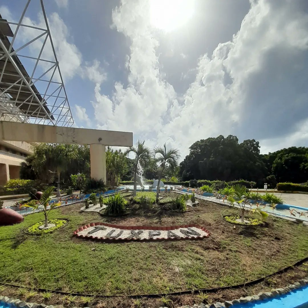 Cada día es un nuevo comienzo y la oportunidad de brilar... Buenos días y lindo lunes para todos les desea #HotelTuxpan #cubanacanmarcaladiferencia #CubaUnica #VaraderoTravel