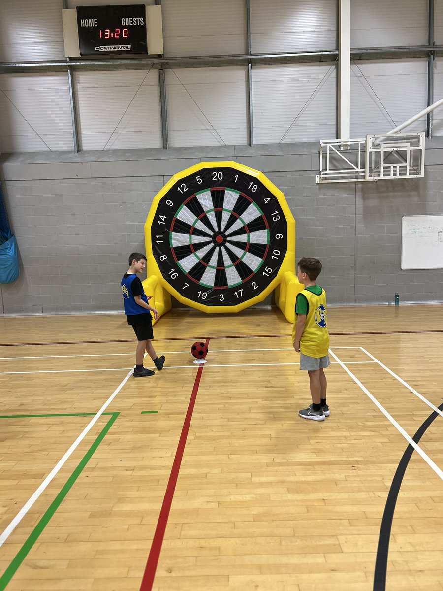 SeanS_FFF's tweet photo. 🎬 ITS A WRAP! A few snippets from our final day of camp on Friday.

Really fun last day, for our final social development  session after lunch we coordinated ourselves into the FFF logo (which I think we nailed!). https://t.co/AQhXgbuVXb