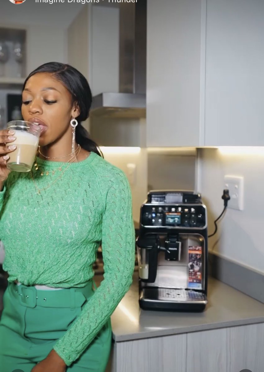 NtombikayiseBa6's tweet image. Koffie with Khosi here we come 💃

Intombazane mayisebenze

KHOSI TWALA ON YOUTUBE 
KHOSI TWALA FOR SEBENZA AWARDS 
#KhosiTwala