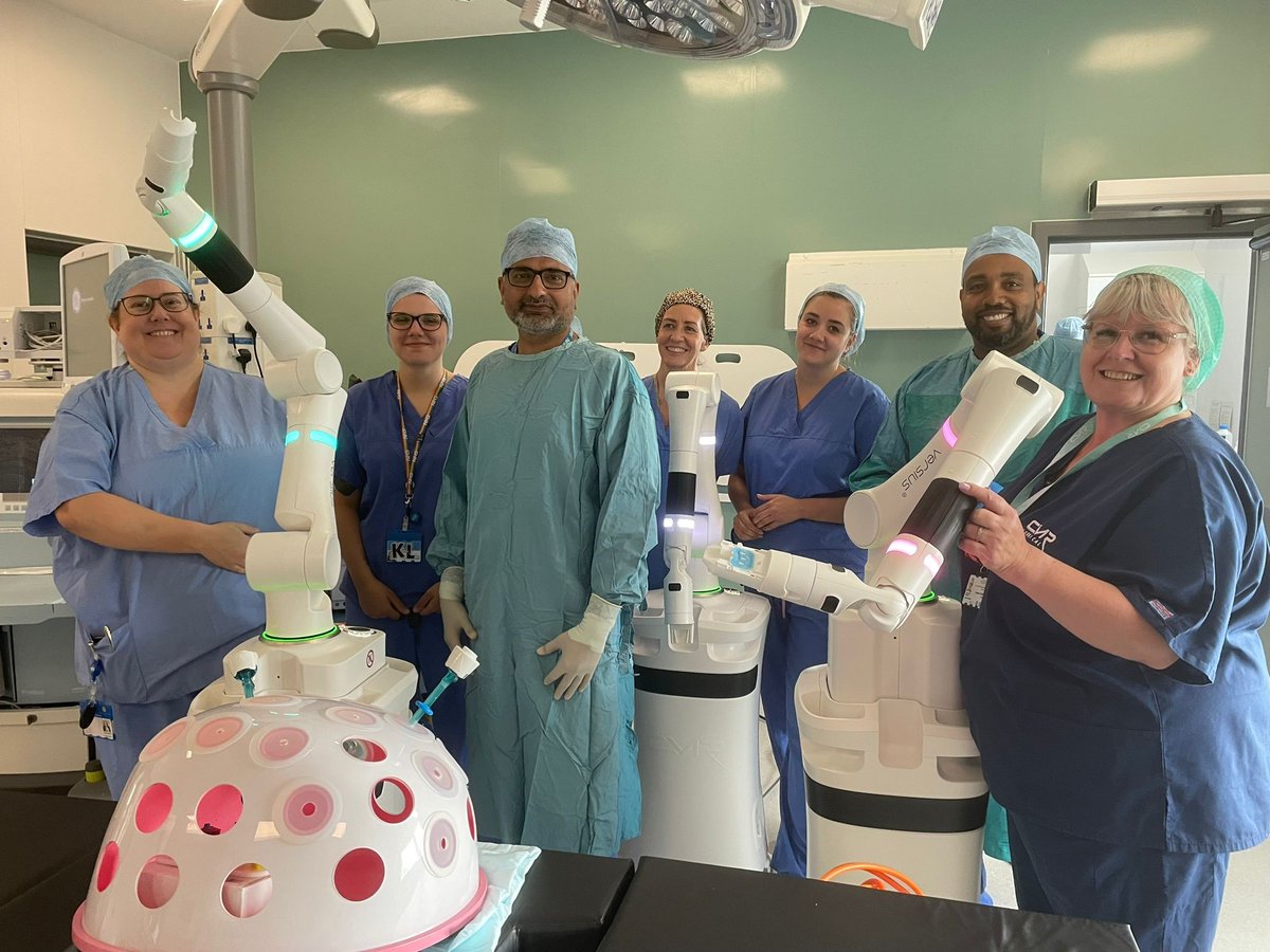 We're the first NHS Trust in Yorkshire to install a new, modular surgical robot. 🙌 We've now performed ten operations - and cancer patient, Ken, has already been told he doesn't require any further treatment after his successful surgery. 💪 Read more: buff.ly/3QDUvbg