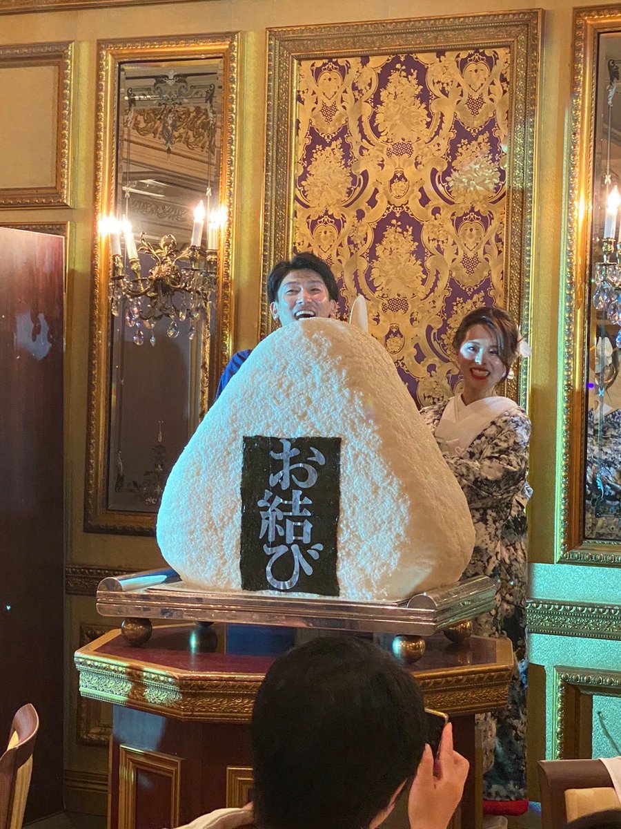 7miri18's tweet photo. 結婚式とハワイたのしかった🥰
今日から仕事でしたがなんとか乗り越えた🐢 https://t.co/qcreNHXApX