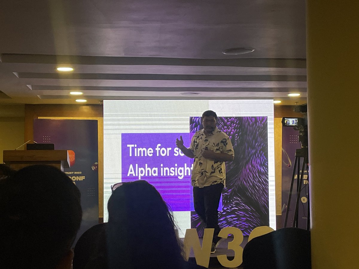 xBingChillinx's tweet photo. Day 3 for talks at #Web3ConfGoa | This conference is being inspirational in many ways. | Last photo is just goa being goa!π΄ποΈ https://t.co/WYxjKTMlk3