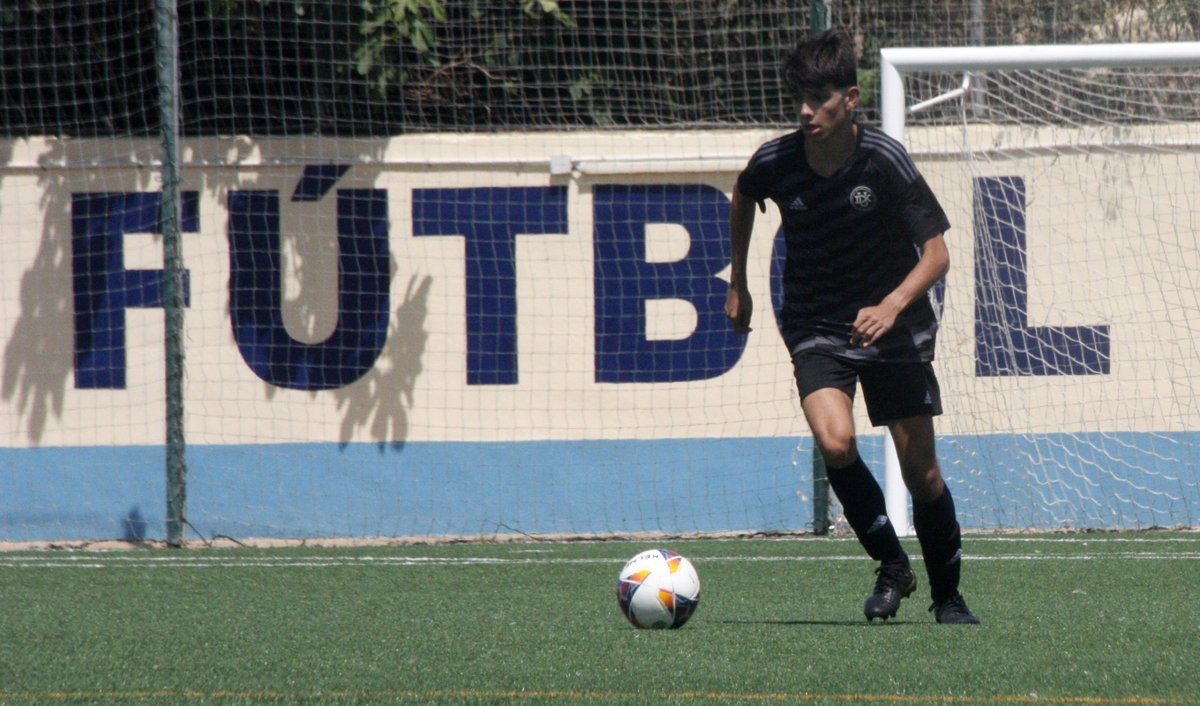 ⌛️ Ganas de ... ¡FÚTBOL!

⚫️⚪️#DUXInterAcademy