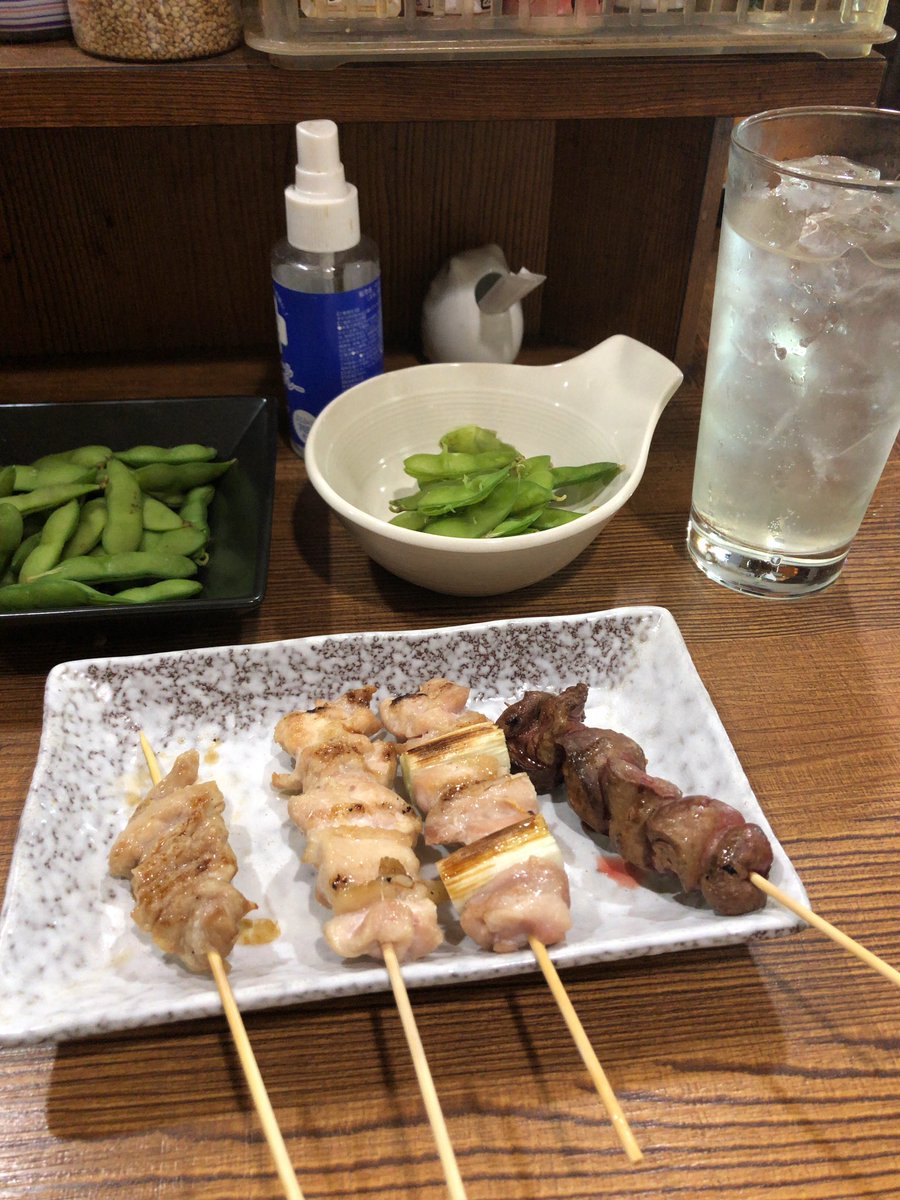 mma_oga's tweet photo. うま〜！
久しぶりの1人呑み(о´∀`о)
奥さん実家に帰省中で、行ってみたかったお店へ！ https://t.co/cpelki7uSk