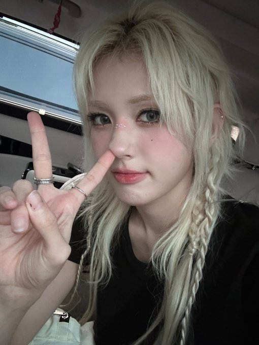 천안 음주우웅 옷 궁굼하지 🐨 https://t.co/1iWkUT7xAe<a href="/tag/gameplan"class="tags"><span>#gameplan</span></a><a href="/tag/fastforward"class="tags"><span>#fastforward</span></a><a href="/tag/jeonsomi"class="tags"><span>#jeonsomi</span></a><a href="/tag/%EC%A0%84%EC%86%8C%EB%AF%B8"class="tags"><span>#전소미</span></a><a href="/tag/theblacklabel"class="tags"><span>#theblacklabel</span></a>
