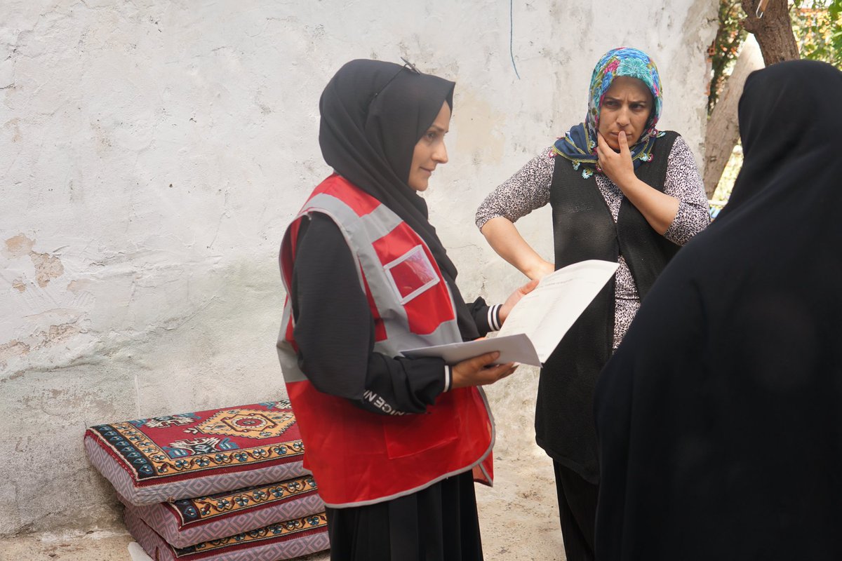infaktabirlik's tweet photo. Kardeş Aile Projesi 🤝

📍Başakşehir

Gönüllülerimiz kardeş aile projesi kapsamında hak sahibi ailelerimizi ziyarete devam ediyor.

Her daim infak ettikleriniz için teşekkür ediyoruz.🌸 https://t.co/KexWq4qPtQ