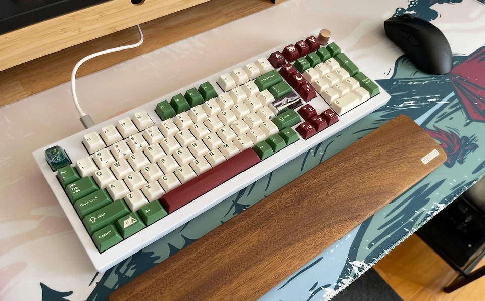 KeychronMK's tweet photo. If you need a wireless numpad with a solid build, the #KeychronQ5Pro is the ideal keyboard layout and model you’ve been waiting for.
📸u/ShouniAishaKuma
#keychron #setup #mechanicalkeyboard #keychronkeyboard #customkeyboard #wirelessmechanicalkeyboard #wirelesskeyboard https://t.co/tL3G6Qqmb7