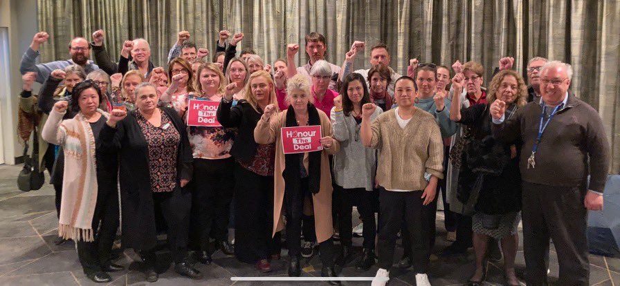 From Dubbo on Saturday to Parramatta this evening teachers across the state are calling on the Premier to #HonourTheDeal