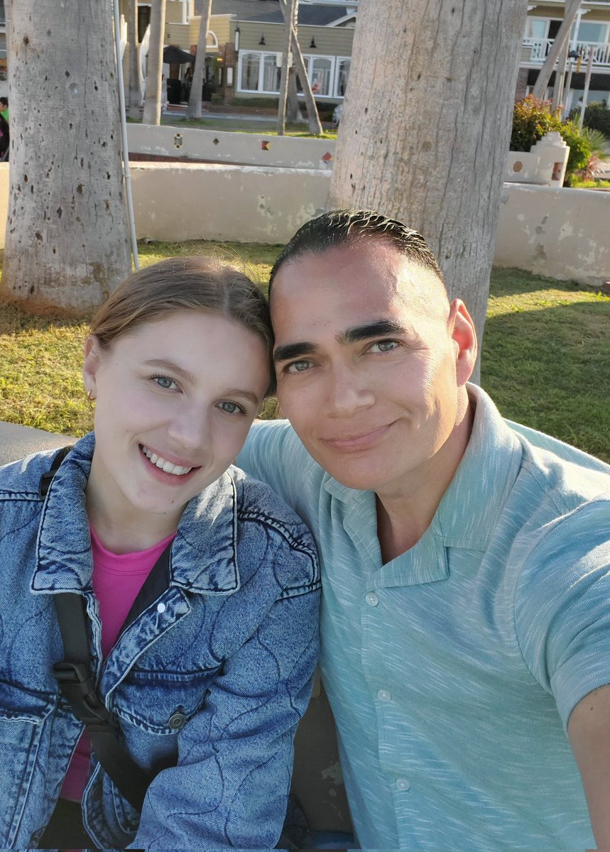 RigoObezo's tweet photo. There are so many photos to choose from, but this might be my favorite picture of 2023.

#catalinaisland #feelinghappy #perfectday #love #onadate https://t.co/LcgUxy5Efx