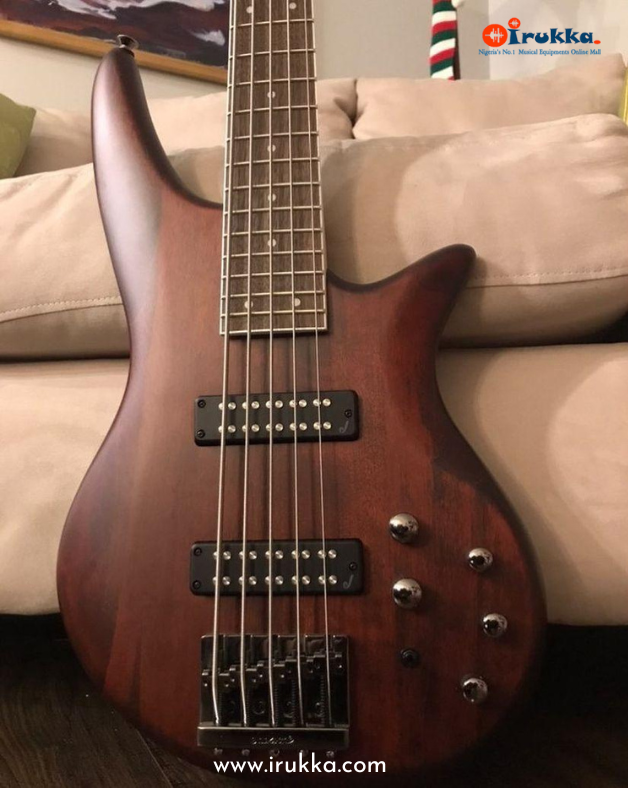 irukka_musicals's tweet photo. Perfect for beginners and Professionals alike, the #Jackson #JS3V 5-string #Bass #Guitar is ready to take your #music to the next level. 🎸🔥
Find it at https://t.co/YCHZVUDuTL and Send a Dm today!
Delivery is Nationwide 💯
#irukka #yamahabass #5string #bassist #bassguitar https://t.co/mAB4hpQwml