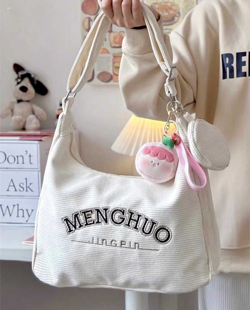 winkwink_store's tweet image. อมก ใบนี้แหละตอบโจทย์;-; เราใส่ ipad A4 macbook ได้สบายๆ เห็นใบไม่ใหญ่แต่จุของได้จึ้งมาก! ค่าตัวน่ารัก ที่สำคัญใช้งานถึกทนเว่อ สายแข็งแรง นนเบา ตอนนี้ลด 70% เหลือแค่สองร้อย แถมได้กระเป๋าใบเล็กด้วย คุ้มเกิน🔥👀✨