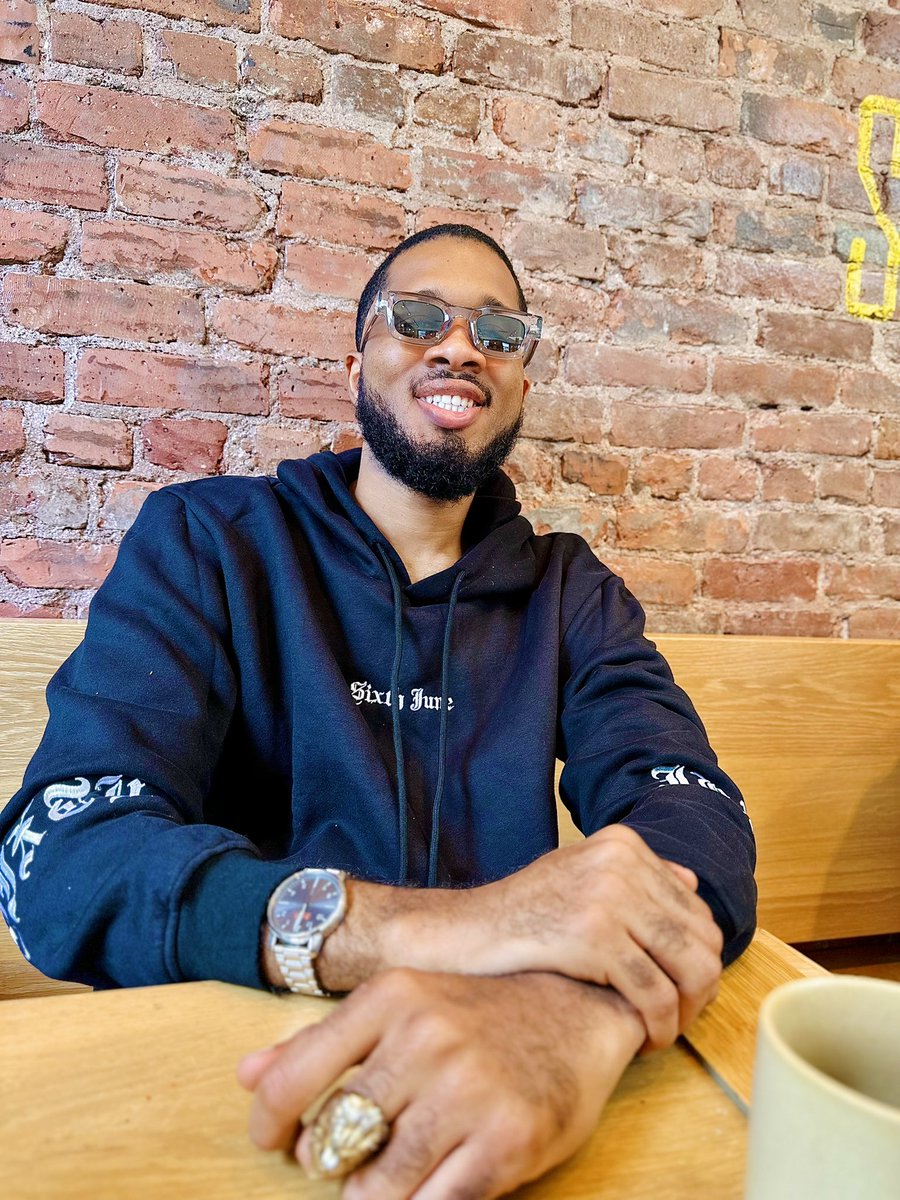 1an de + , Un Jour de +, Happy Blessed Day to Myself and Hamdoulilah  for the Journey🙏🏽⚡️🤍!