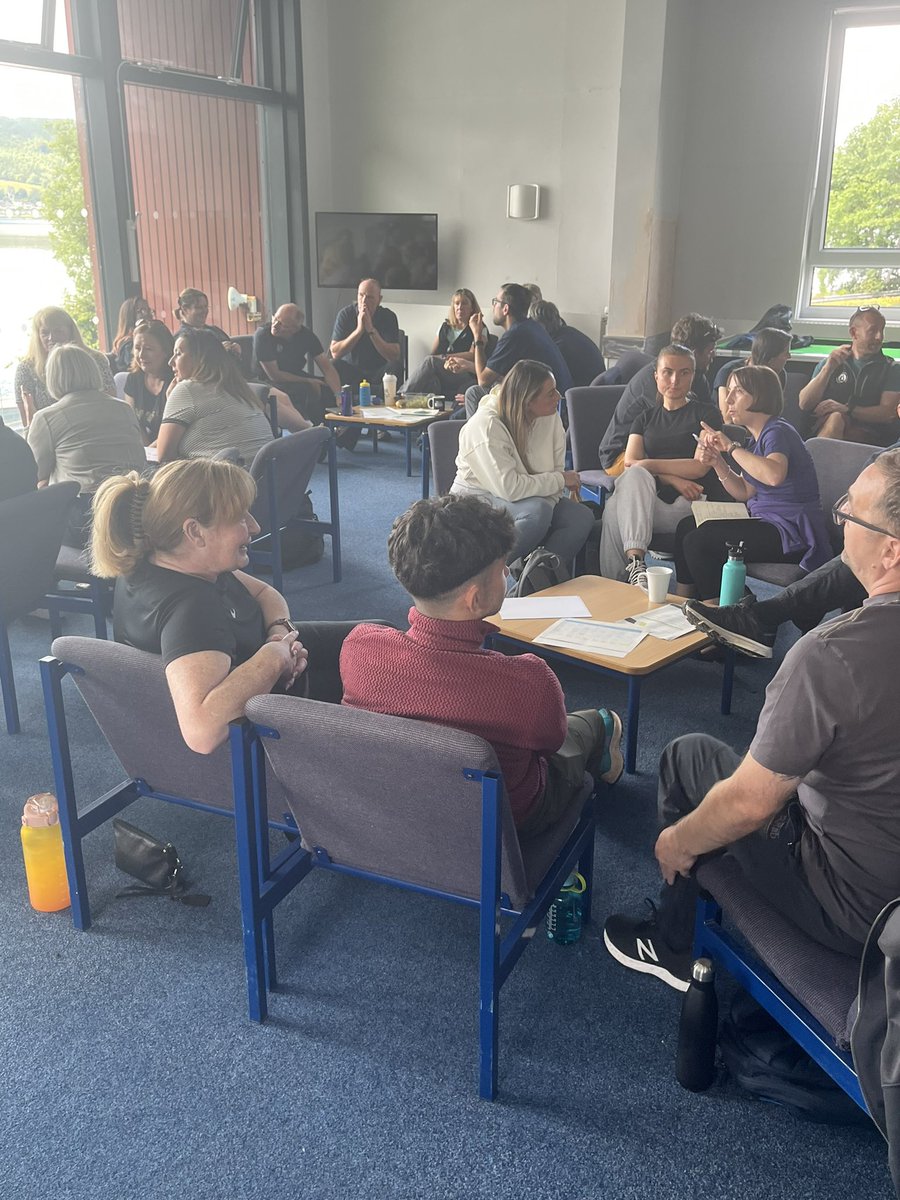 GvsGlasgow's tweet image. Reflection:
Focus on our resourcefulness when working out solutions. 
What can we do well?
What have we done well in the past?
#Positiveemotions #growthmodel 
@hive_ow @BlairvadachOEC