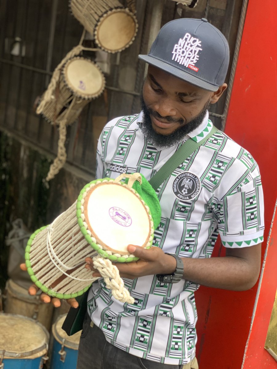 gemyoruba's tweet photo. Sometimes I wonder why people don’t give a shit about my business 🙂...not even a retweet🥺😔🙏 https://t.co/iHIqWYCnq7