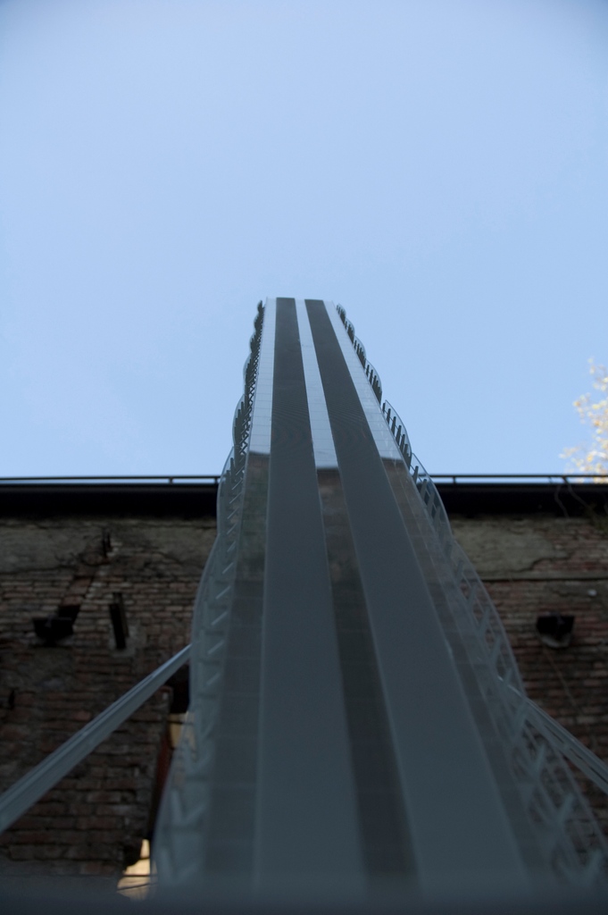 ONEOFFLAB's tweet photo. ONEOFF architectural model of Allianz Tower, Milano characterized by a transparent architectural language. A project by architects Arata Isozaki_Andrea Maffei.
⁠
#arataisozaki #andreamaffei #Milano #urbanscape #highrise #highrisebuilding #architecture https://t.co/qv9369yYOP