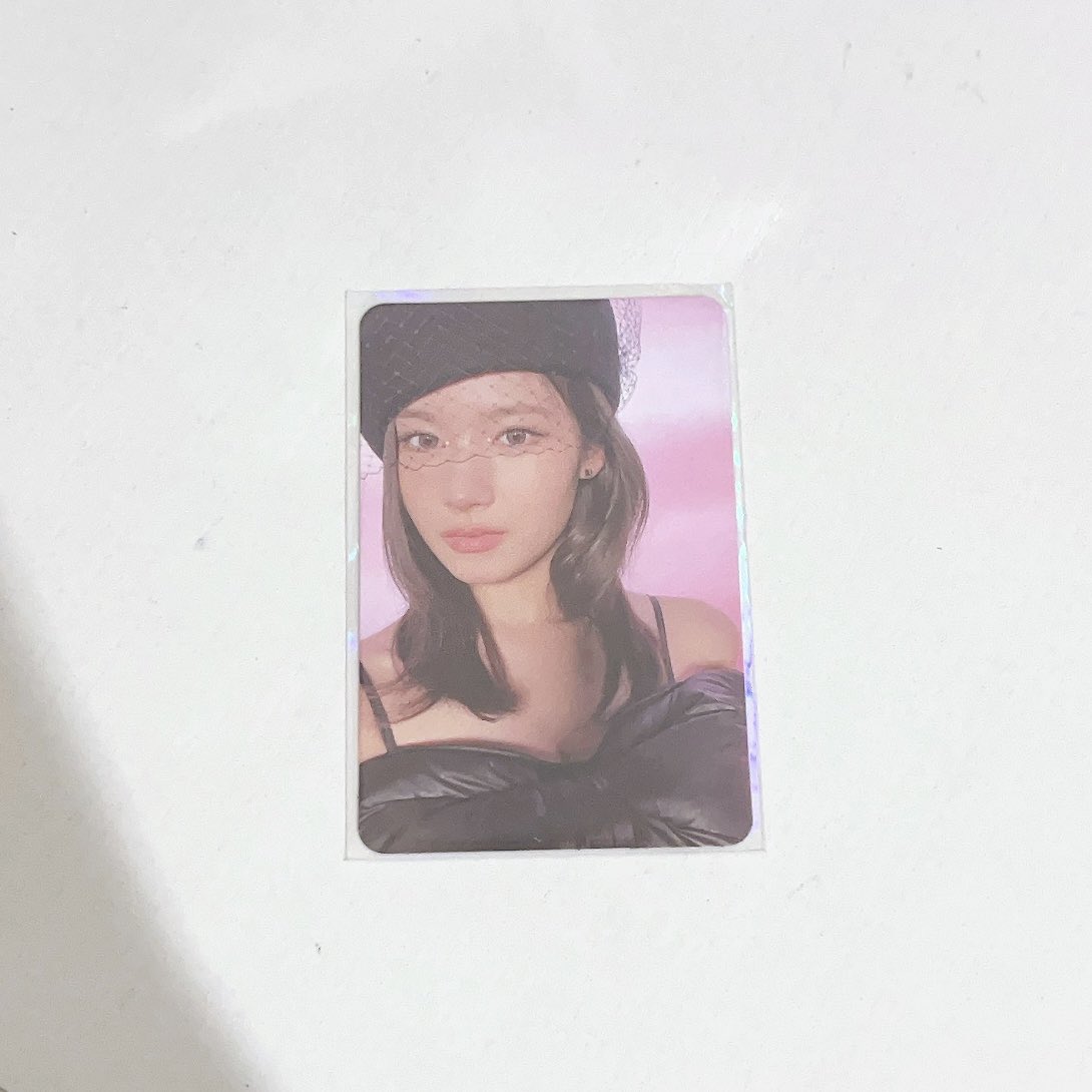 hwiverse_'s tweet photo. 🦖 wtt wts ph 

twice sana ready to be digipack selfie pc 

have : sana
want : mina 

can sell pero prio trade ! 🧚

[tags]
rtb twice sana mina pc 
#bentanideb https://t.co/vUuMFyrKlZ
