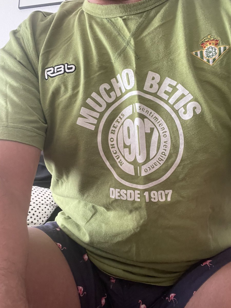 Félix Torres (También tuiteo como @abeja_zumbee) tweet media