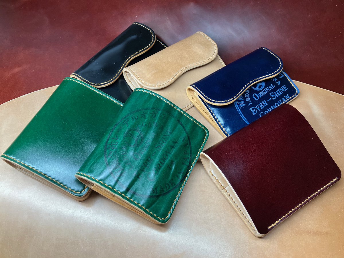 ミニウォレット Divingheadbat シェルコードバン