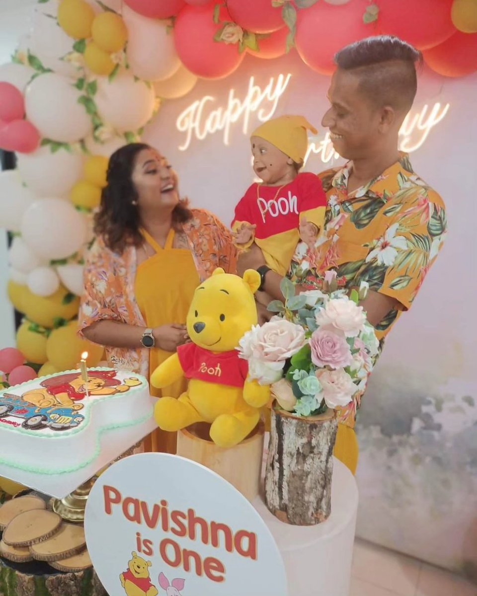 DurgaDeviVijay's tweet image. Sneak Peek of Pavishna's 1st birthday celebrations 🥳🎉🎊🥰❤️✨️🧿🪬 #OurLittleBumBum #TheHariDasss #VeryThankful #Blessed