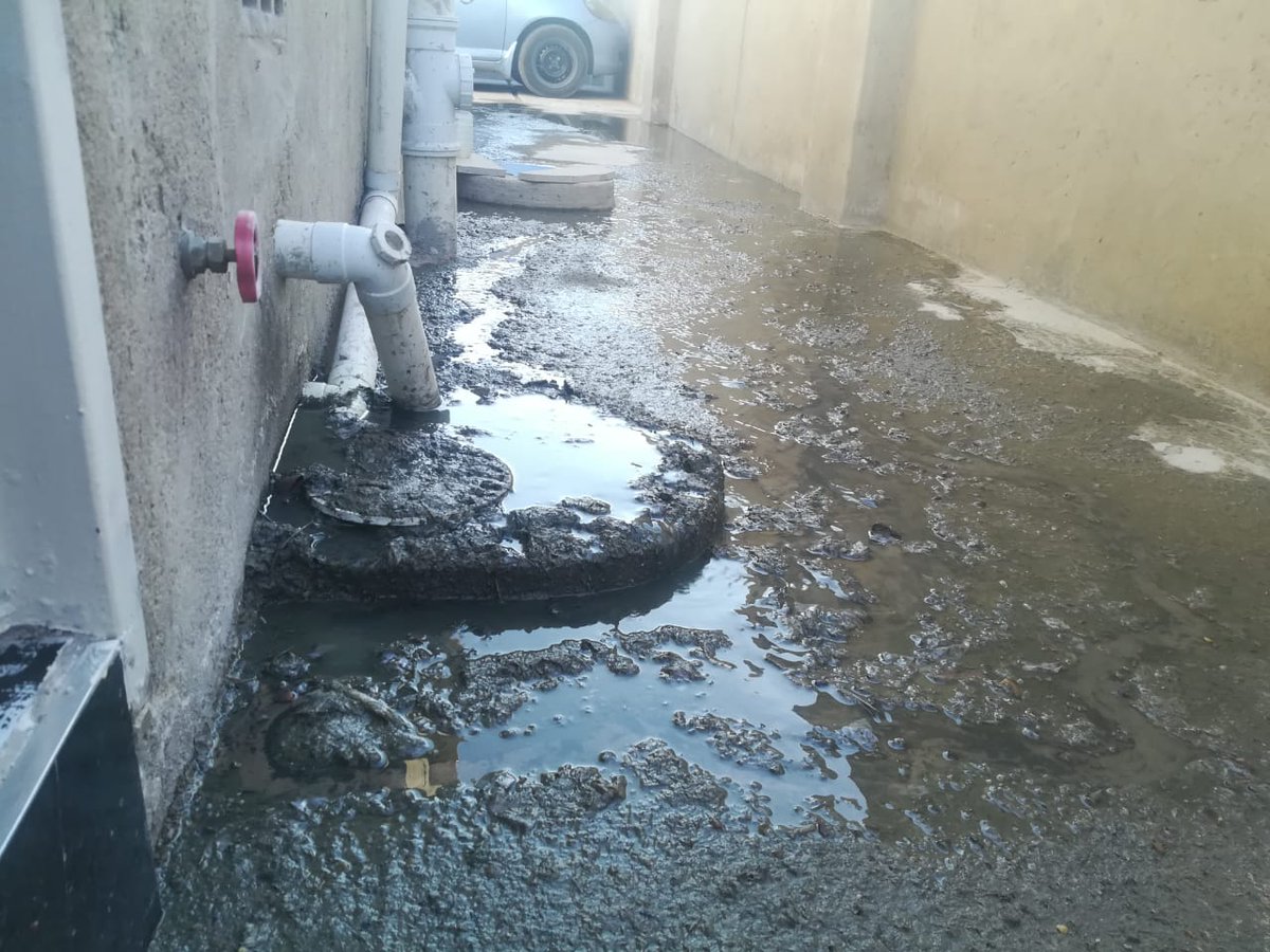 #FixMyCity: There is a sewer burst at Cowdray Park Caravan area, house number 7534.

@CityofBulawayo please attend to the report.

#Asakhe #fixmycity @zenzele