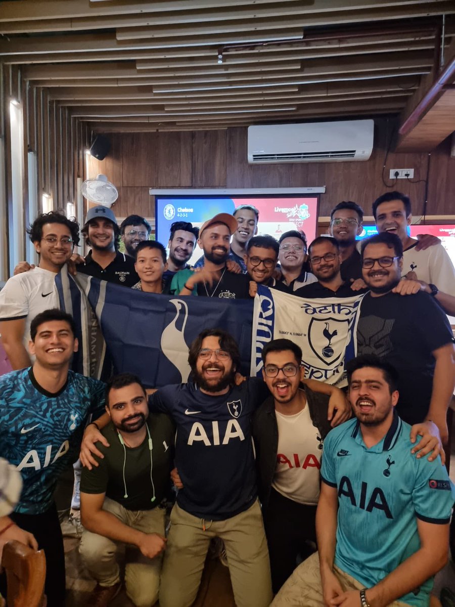 Spurs_India's tweet photo. COME ON YOU SPURS, said @DelhiSpurs 💪 

Loud and proud 💙 

@IndiaSpurs #COYS https://t.co/Uec8AbNFBE