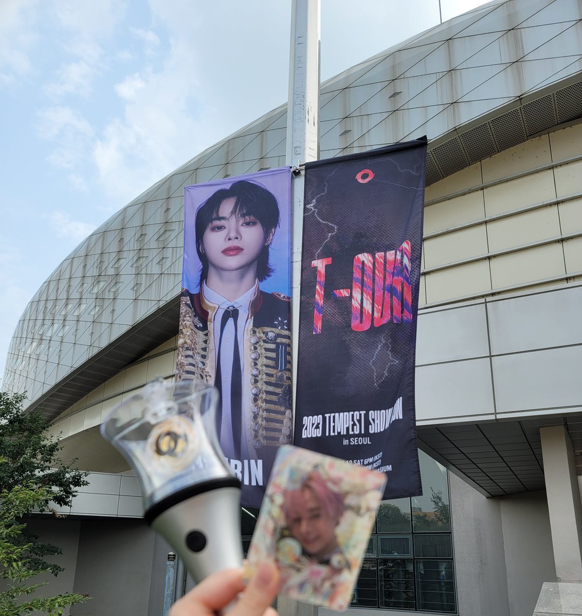 bin_Tem_light's tweet photo. 너무 즐거웠던 템페스트의 T-OUR 쇼콘이었어요🫶
언제나 기대이상, 상상이상을 보여주는 템페스트 덕분에 오늘도 평템을 다짐했다네요🤙🤙
템페스트 꼬옥 사랑해주면 되...🩷

#TEMPEST #템페스트 #T_OUR #T_0UR_예절 https://t.co/iNnqxMMYFU