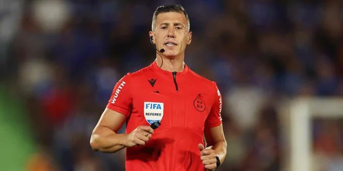 postunited's tweet photo. 🚨 ¡EL GETAFE-BARÇA ESTUVO UNA HORA SIN EL BALÓN EN JUEGO!

⏱️ El tiempo total del juego en el Coliseum Alfonso Pérez fue de 116 minutos

👉 El tiempo real fueron sólo 56. Menos de la mitad https://t.co/JTPi51wvFI