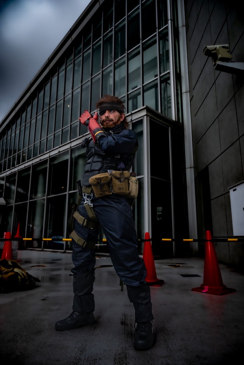 Ao3camera's tweet photo. 潜入...❗️

@Fuyuki 
#C102_cos 
#コミケC102コスプレ https://t.co/MjOXAU83gH