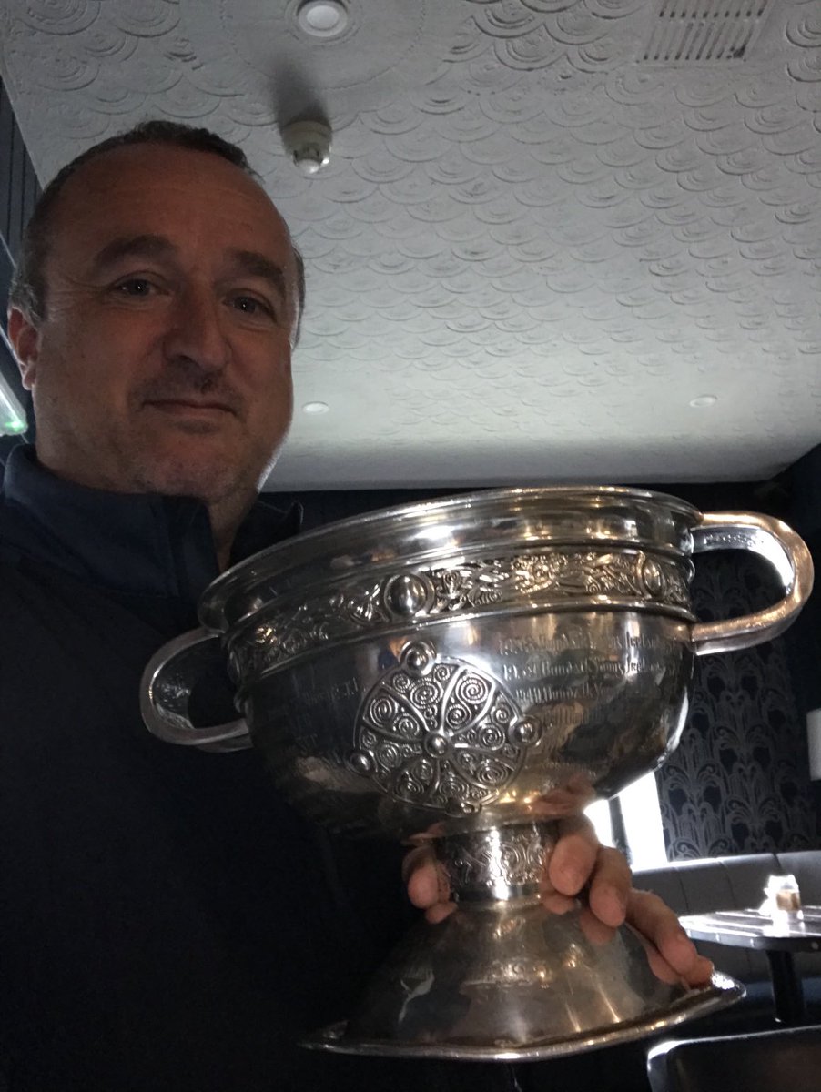 And there it is our first ever senior trophy #mochtasabu