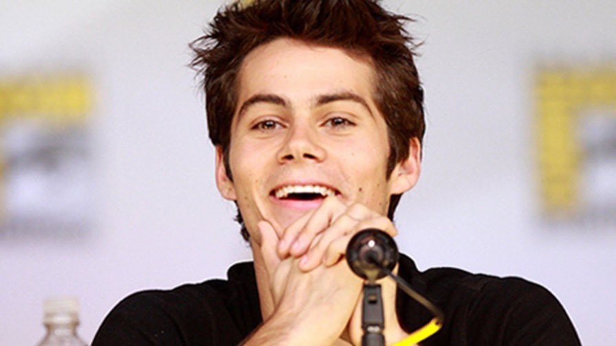 Stilinski0brien's tweet photo. Just blessing your timeline with these amazing pictures of Dylan O’Brien https://t.co/r82N5WzfC5