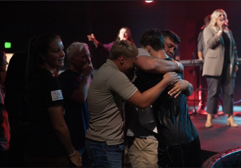 nickstillson's tweet photo. This past weekend was one to remember. 

We conquered the ice.
Pushed ourselves to get better. Connected amazing people.
Gained knowledge and insight from the amazing speakers.
Watched my brother get baptized. 

Do Hard Things 2023…. the only thing better will be 2024! https://t.co/VAeWWSROrD