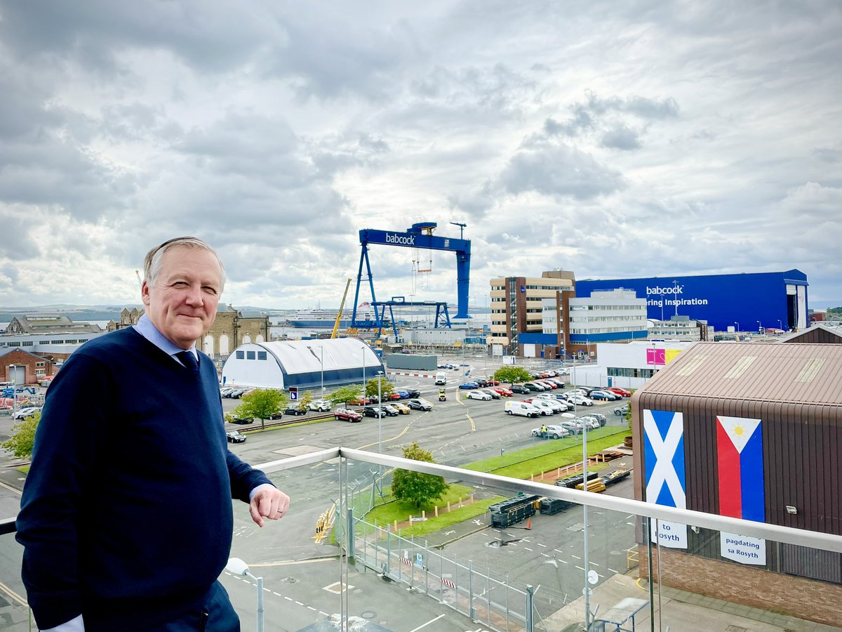 RtHonKevanJones's tweet photo. It was great to visit Babcock recently at their Rosyth site. 

Fantastic to see Type 31 frigates HMS Venturer and HMS Active under construction, as well as the specialist work being done for Dreadnought and Columbia class submarines. https://t.co/jRG8Cf8Avd