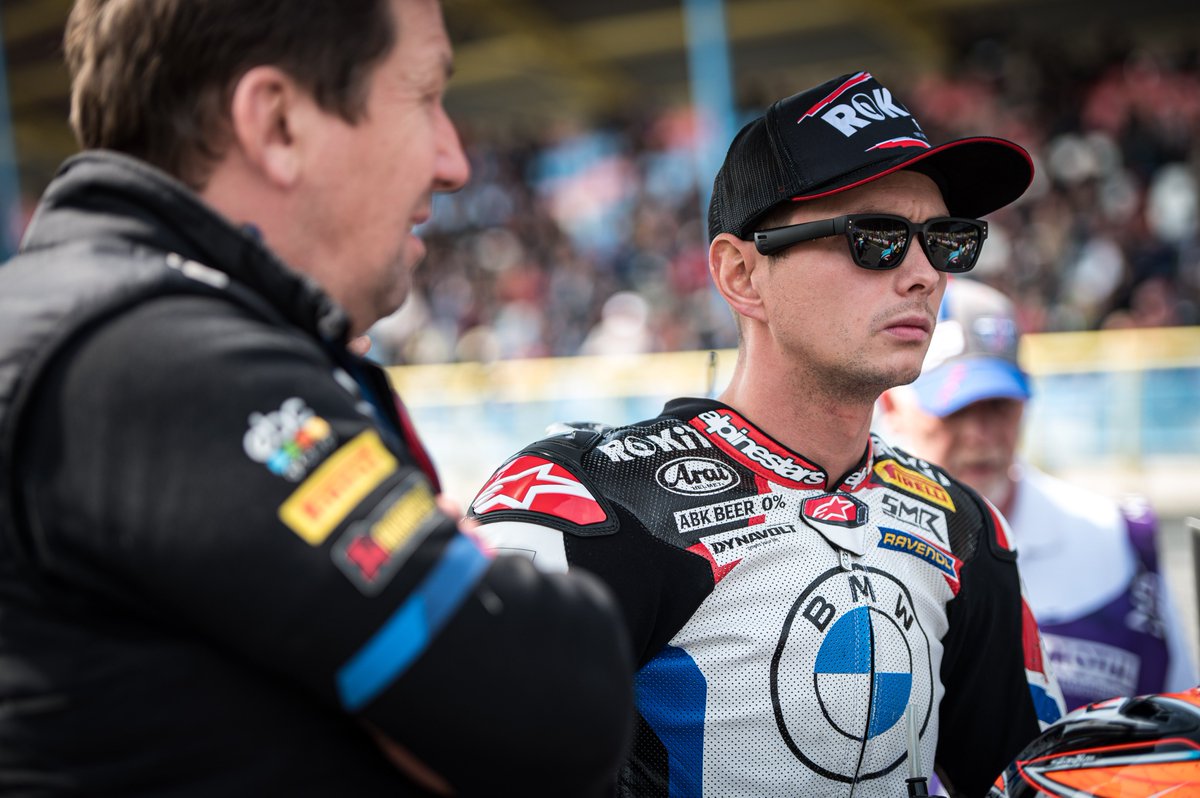 BMWMotorradWSBK's tweet photo. The 2023 @WorldSBK #RoundRecap continues with the R3 at The Cathedral of Speed, Assen โช๏ธ
A tough round and one to forget for home rider @mickeyvdmark who went out with injury ๐ฃ
#2023SoFar #WeAreRokit #M1000RR https://t.co/Q9oTF5mIm8