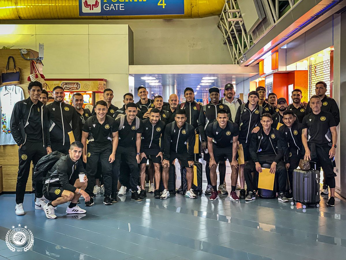 Diriangen_FC's tweet photo. ✈️ Próximo destino: 𝙀𝙡 𝙎𝙖𝙡𝙫𝙖𝙙𝙤𝙧 🇸🇻

👊 ¡Vamos blanquinegros! 👊

#UnSoloImperio #VamosCaciques https://t.co/Gx1mcgyRRu
