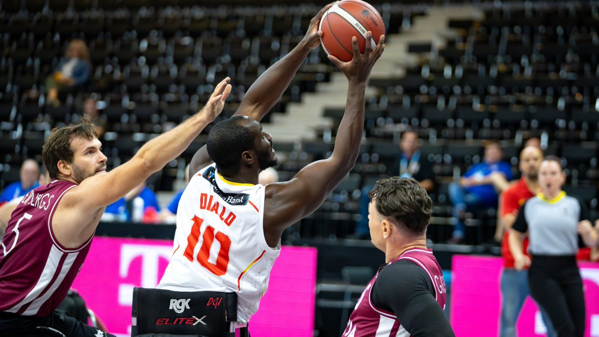 dxtadaptado's tweet photo. La selección española masculina de baloncesto en silla 🏀♿️🇪🇸 se impone a Suiza 🇨🇭por 31-84 y ya está en cuartos de final del Europeo 🏆 Ignacio ‘Pincho’ Ortega, con 20 puntos, y Jordi Ruiz, con 18, máximos anotadores 📰 NOTICIA de @JesusOrtizDXT ➡️ https://t.co/S6TwjdHQF3 https://t.co/LI0ZaFnbos
