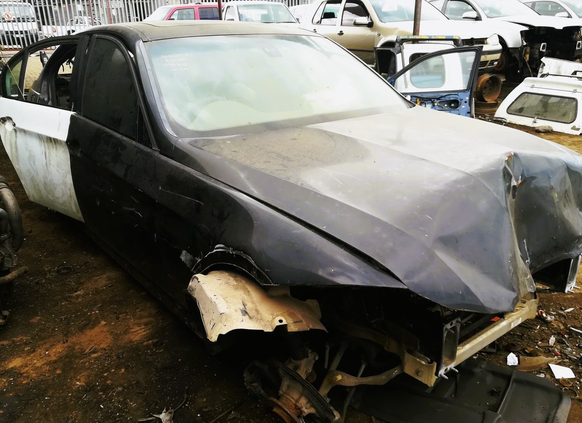 ZUS_ZA's tweet image. BMW E90 320i - To be stripped for spares.
What parts are you looking for? Let us know on 035 787 1600 or DM us.
#BMW #BMWE90 #BMWLOVE