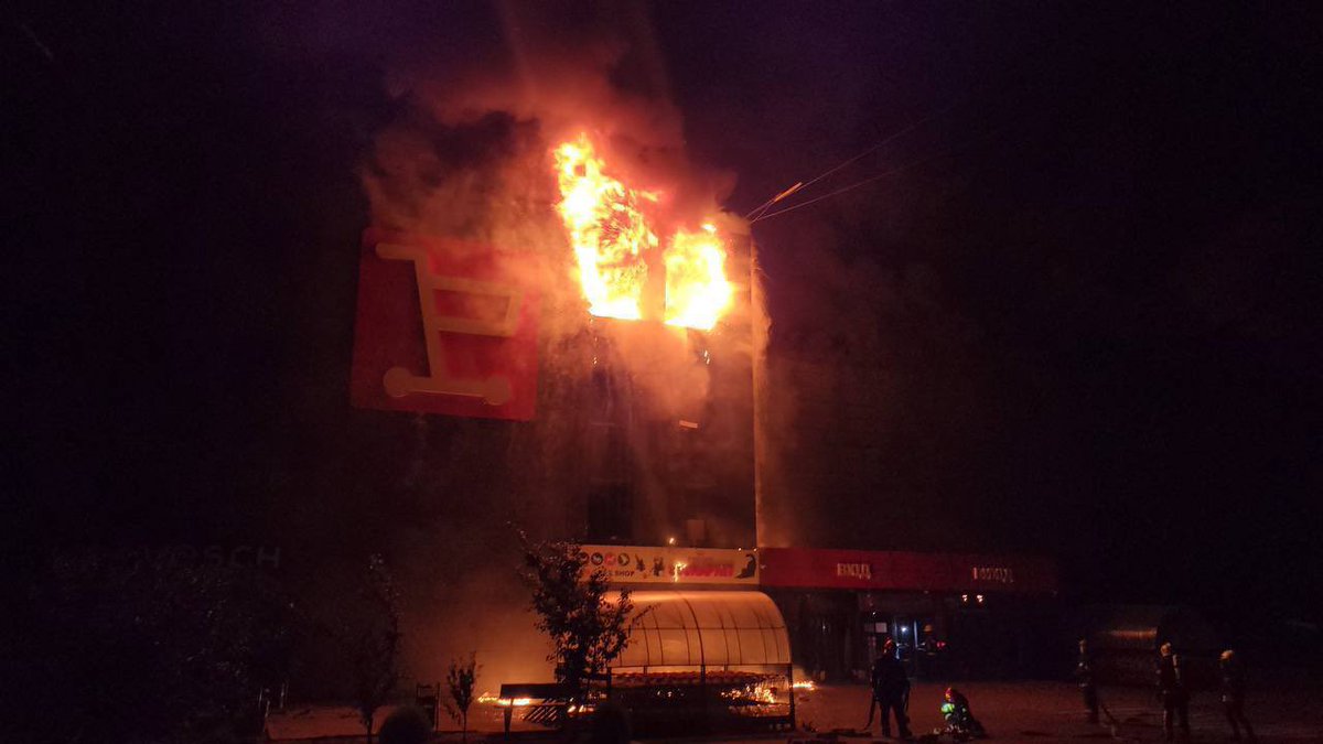 danieilova's tweet photo. The result of yesterday missile attack to Odesa

#RussiaIsATerroristState https://t.co/yqvu7H0ZFO