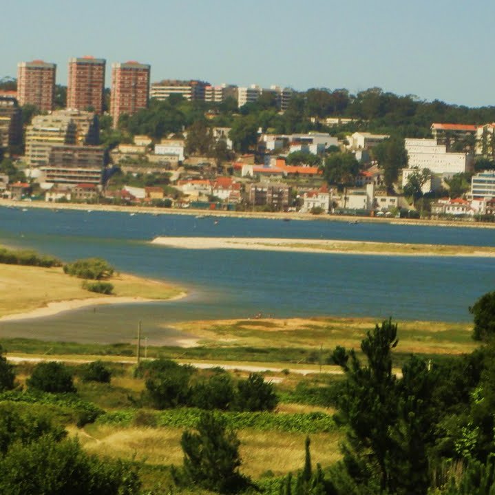 imoporto's tweet photo. Dream Home Opportunity!
Imagine your #home in a tranquil haven, surrounded by Canidelo's beaches and the breathtaking #Douro Estuary. Don't miss out on this opportunity to invest in a prime residential #plot with easy access to #Porto's metropolitan area.
https://t.co/D3dcyxpPZL https://t.co/Jb5FD9D7Gi