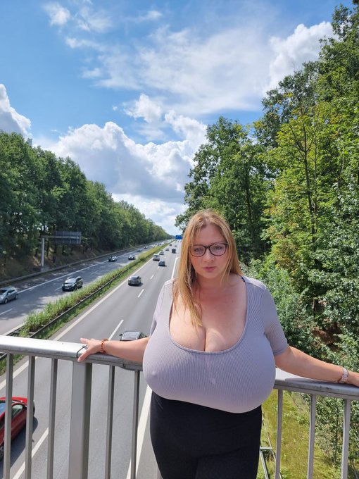 for more private photos just follow me on OF. By the way, in the background is the Autobahn 😉😉😉 https://t<a href="/tag/hot"class="tags"><span>#hot</span></a><a href="/tag/boobs"class="tags"><span>#boobs</span></a><a href="/tag/score"class="tags"><span>#score</span></a><a href="/tag/nadinejansen"class="tags"><span>#nadinejansen</span></a>