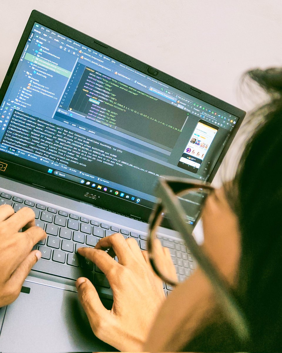 ShahbazCoder's tweet photo. An Android Developer is responsible for developing applications for devices powered by the Android operating system. 

#android #developer #programming #mobileapplications #java #design https://t.co/h60bMF4HF6