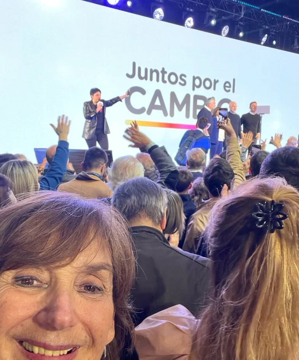 Virginia Cornejo tweet media
