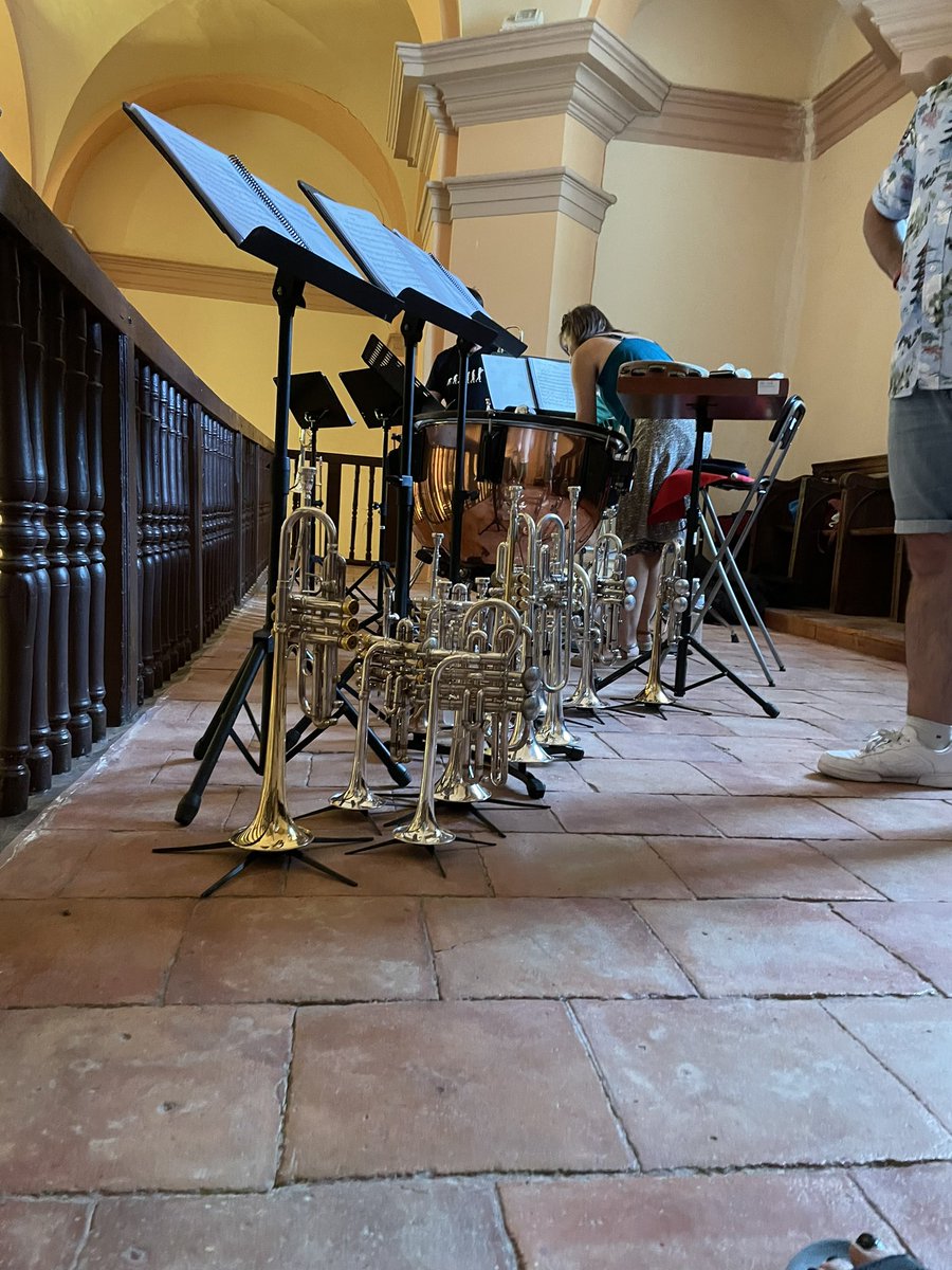 spainopenbrass's tweet photo. Más fotos en la iglesia de Villar de Cañas, esta tarde nos vemos a las 19:00!🫡😄

🥳🎺🎹🥁
.
.
.
#openbrass #spainopenbrass #brass #trumpet #trombone #drums #stomvi #upsound #upsoundexperience #music https://t.co/A9P4CGawCq