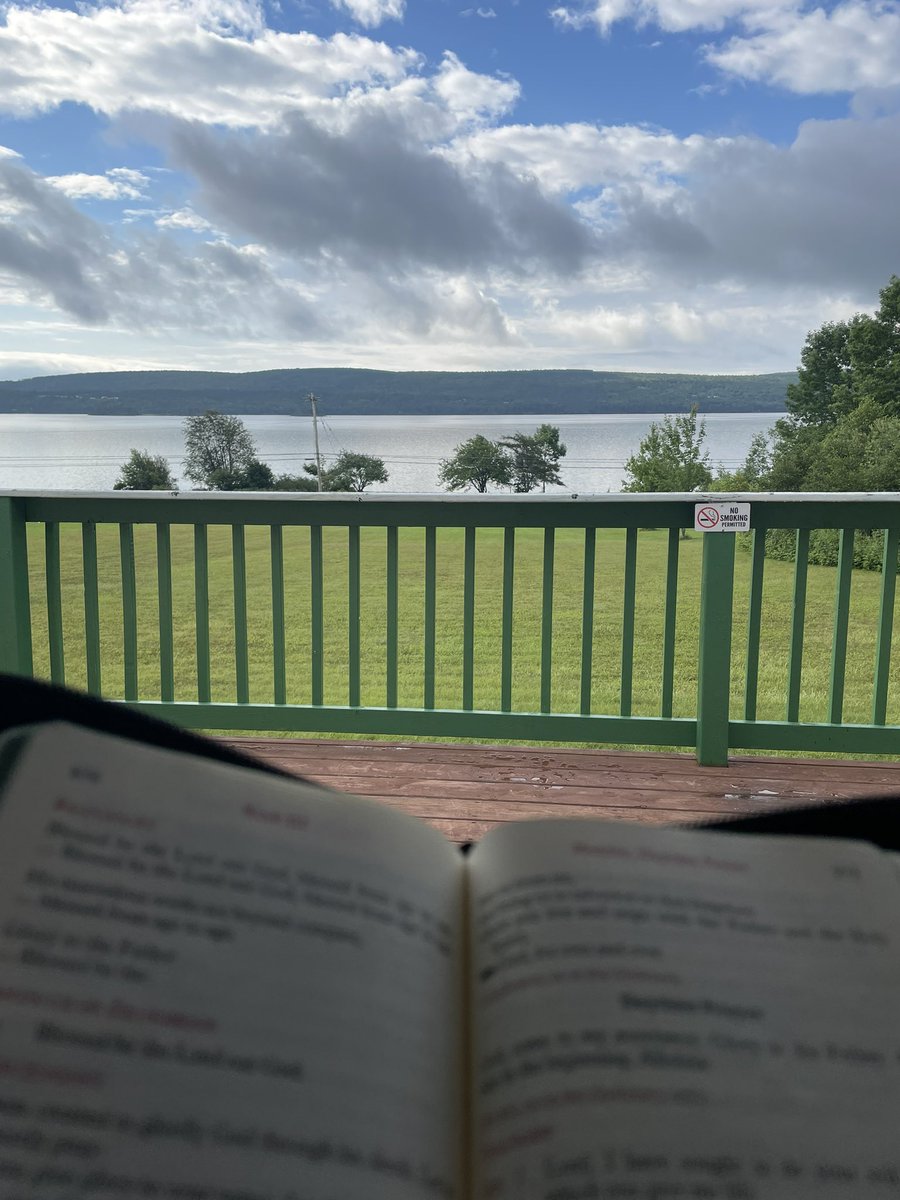 SrTeresam's tweet photo. #breviaryview Morning Prayer https://t.co/qDkg3siR4w