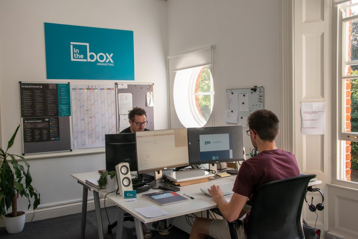 Gatcombe House tweet media