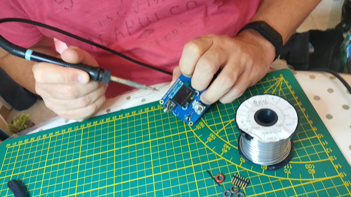 F4EED's tweet photo. Début de câblage du #trusdx de #dl2man #hamrafio #radioamateur #DIY https://t.co/3k3rzNRtsa