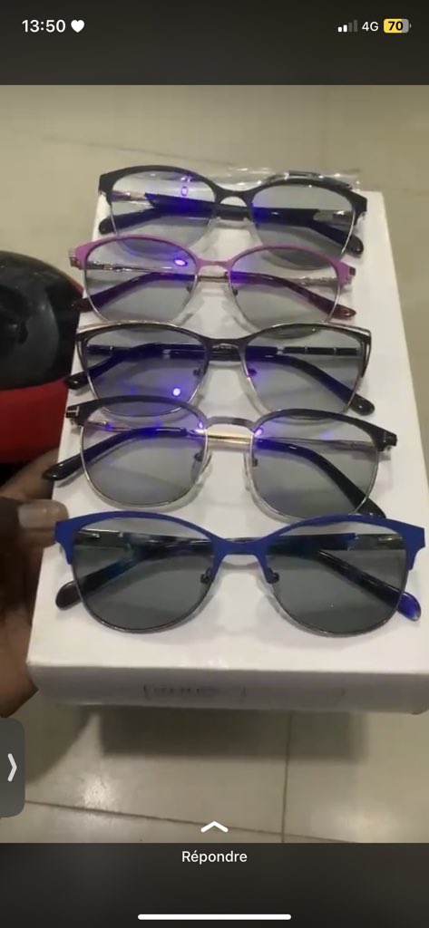 VisionPrecious's tweet photo. Salam aleykoum (même solen Dieundeul un simple rt fera l’affaire svp)
Lunettes photo gré et antireflet
Intéressé en dm ou 778340670
#Rtappreciate
#kaylendieundlimaydiay🫶🏾 https://t.co/ElZoGq2bEo