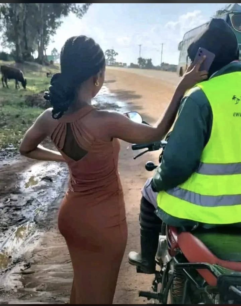 Who did photographic interpretation to explain this😂