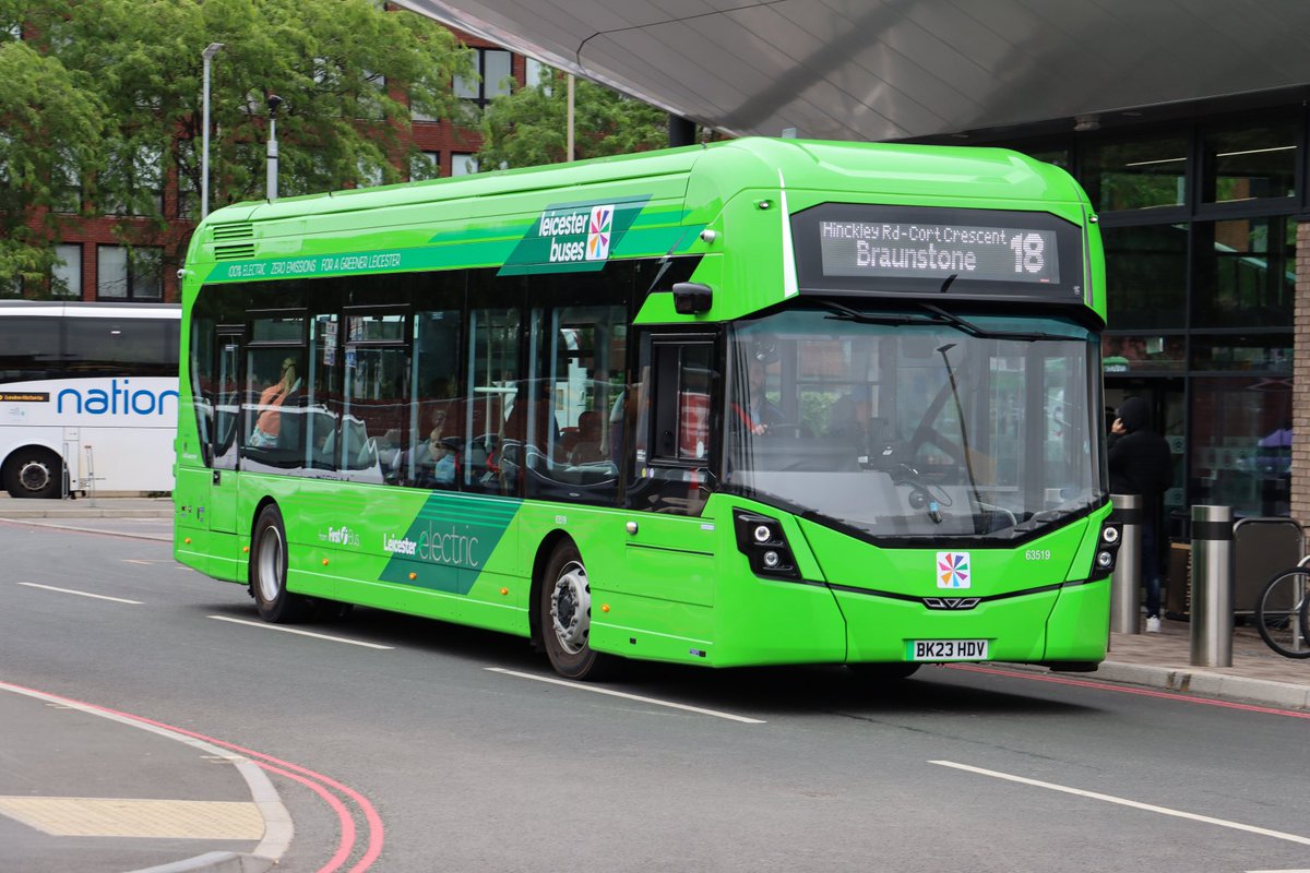 First Leicester Wright GB Kite Electroliner 63519 BK23 HDV leaves St Margaret’s for Braunstone on an 18